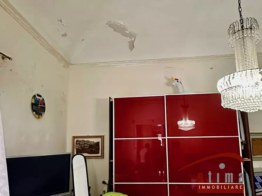 Immagine 33 di Palazzo in vendita  in via san pietro 26 a Siracusa