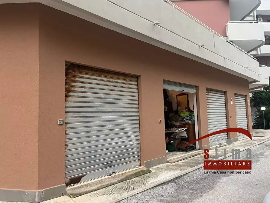 Immagine 21 di Appartamento in vendita  in via gianni 18 a Siracusa