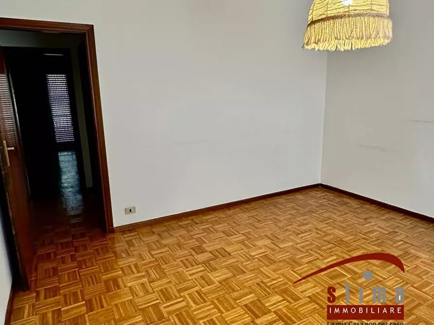 Immagine 3 di Appartamento in vendita  in viale Tunisi a Siracusa