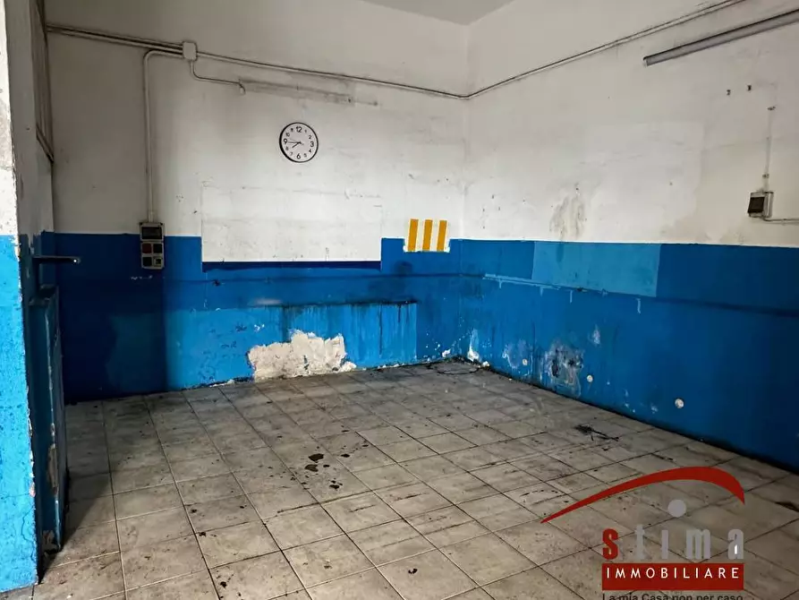 Immagine 2 di Locale commerciale in affitto  in filisto a Siracusa