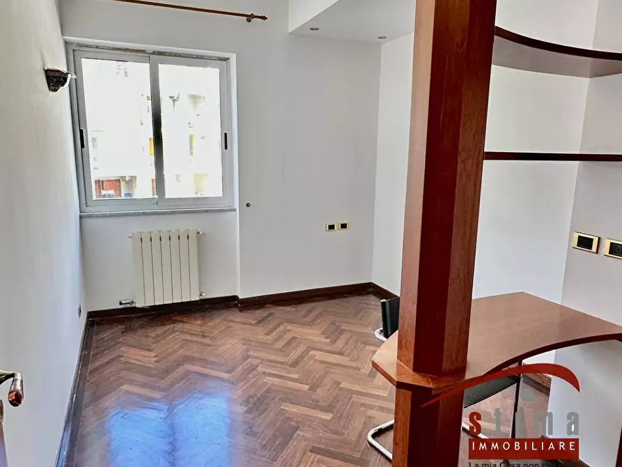 Immagine 10 di Appartamento in vendita  in via adda 33 a Siracusa