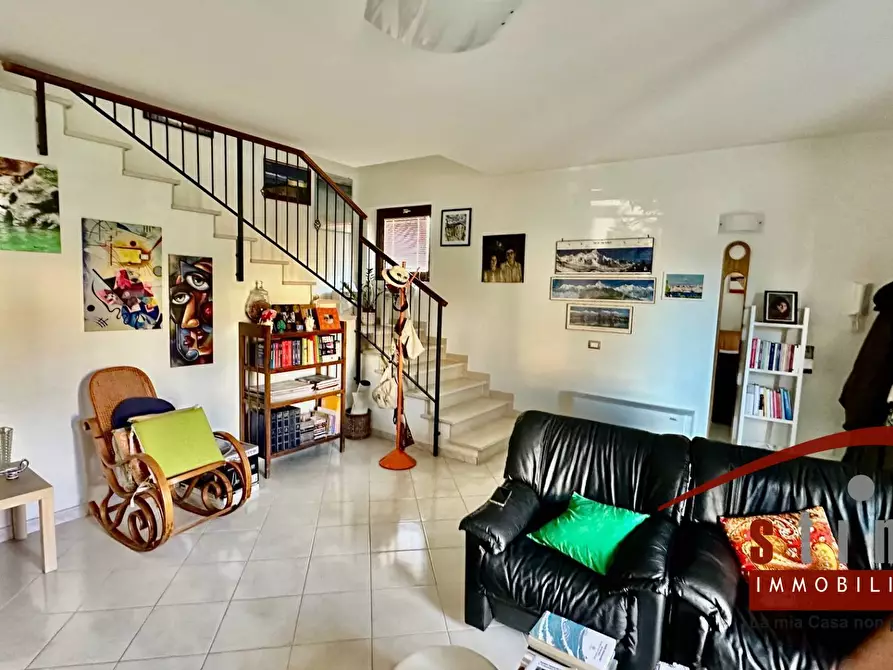 Immagine 23 di Villa in vendita  a Siracusa