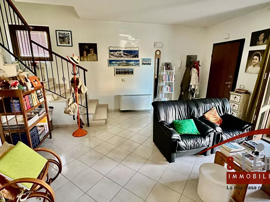 Immagine 24 di Villa in vendita  a Siracusa