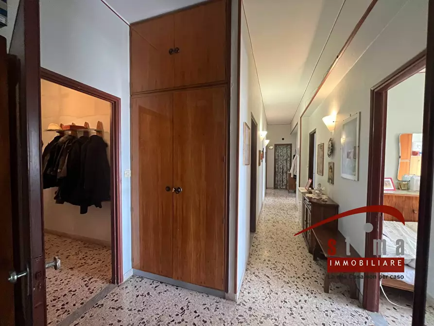 Immagine 3 di Appartamento in vendita  in via Sardegna 37 a Siracusa