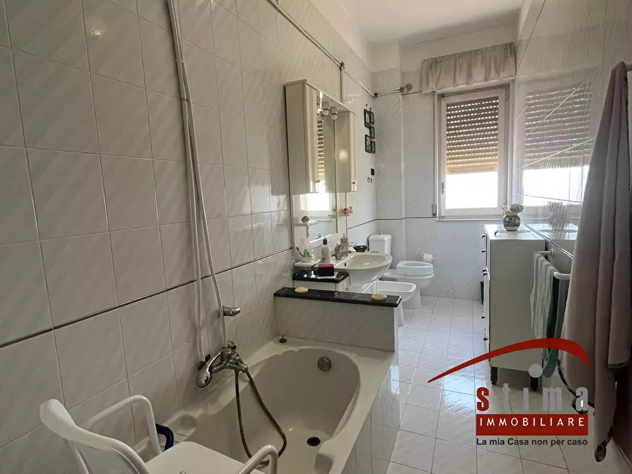 Immagine 13 di Appartamento in vendita  in via Sardegna 37 a Siracusa