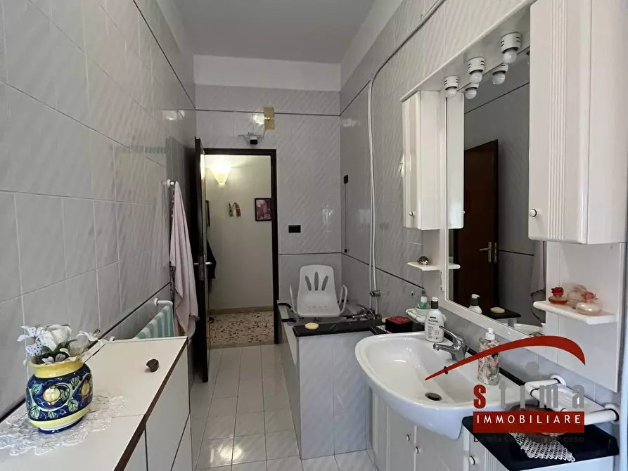 Immagine 14 di Appartamento in vendita  in via Sardegna 37 a Siracusa