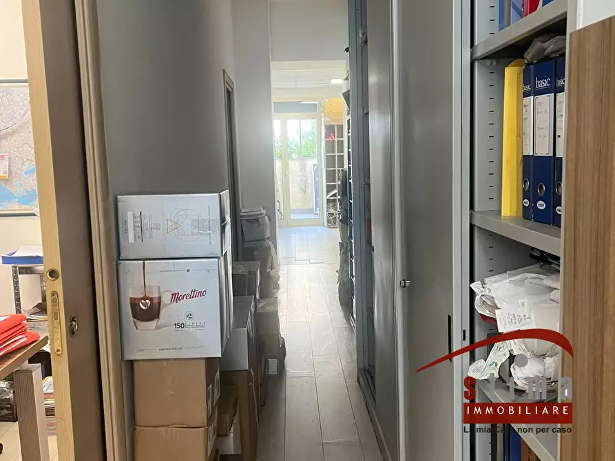 Immagine 4 di Locale commerciale in vendita  in via Armando Diaz 25 a Siracusa