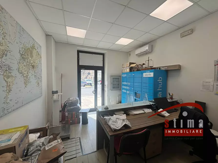 Immagine 2 di Locale commerciale in vendita  in via Armando Diaz 25 a Siracusa