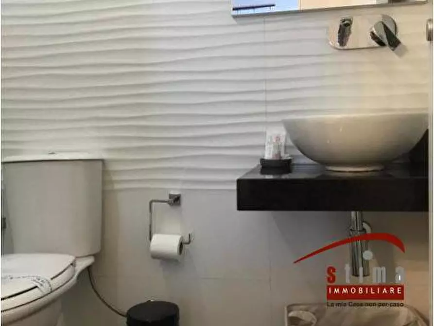 Immagine 8 di Appartamento in vendita  in via malta 28 a Siracusa