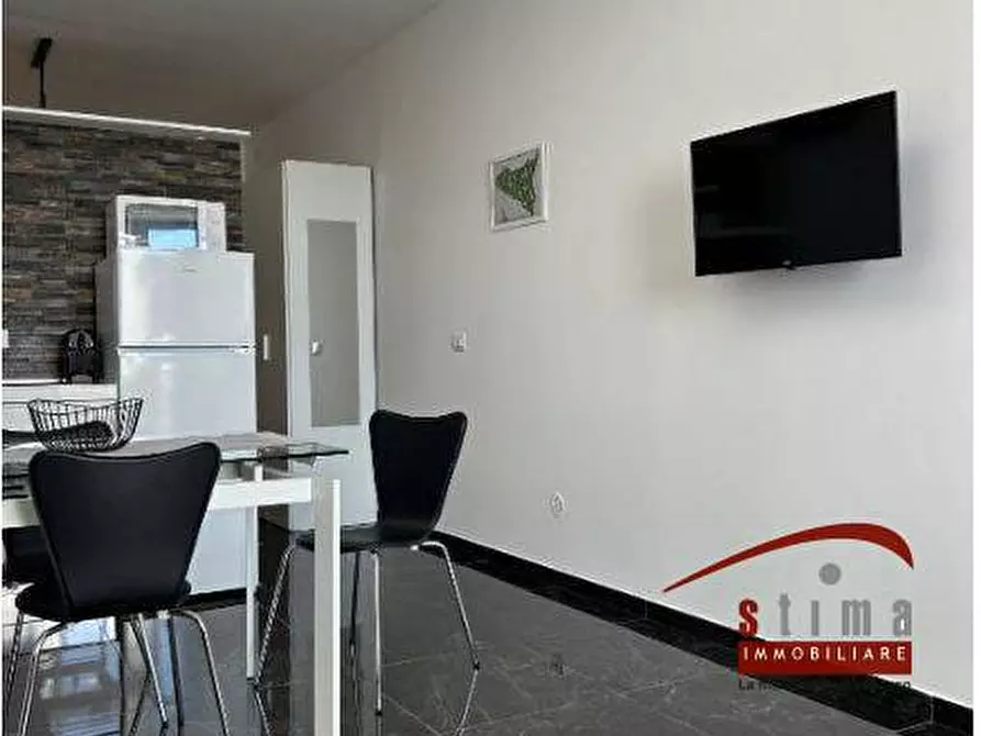 Immagine 2 di Appartamento in vendita  in via malta 28 a Siracusa