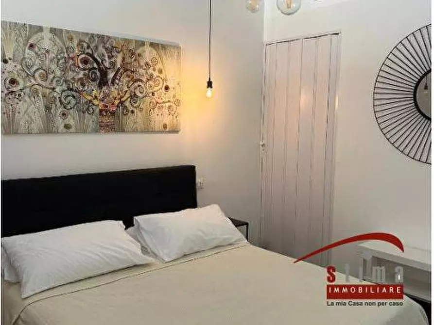 Immagine 9 di Appartamento in vendita  in via malta 28 a Siracusa