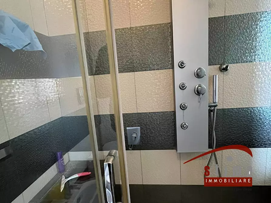 Immagine 18 di Appartamento in vendita  in via Santi Amato 2 a Siracusa