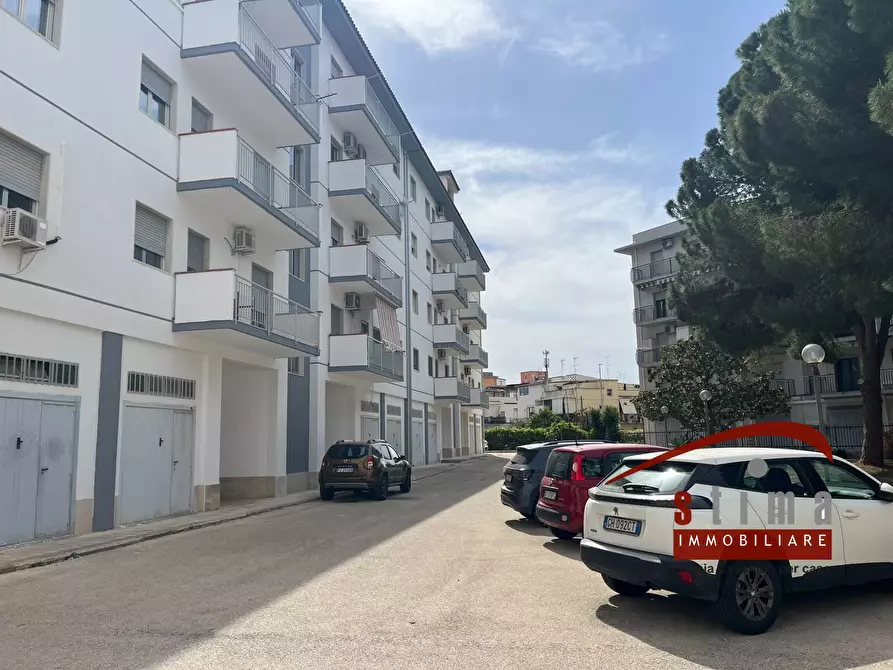 Immagine 35 di Appartamento in vendita  in via Santi Amato 2 a Siracusa