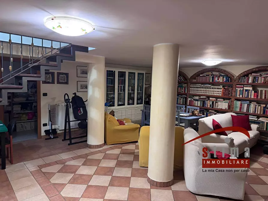 Immagine 6 di Villetta a schiera in vendita  in via Avola s.n. a Siracusa