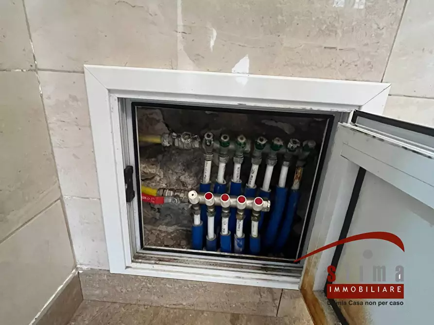 Immagine 12 di Appartamento in vendita  in via Pindaro 16 a Siracusa