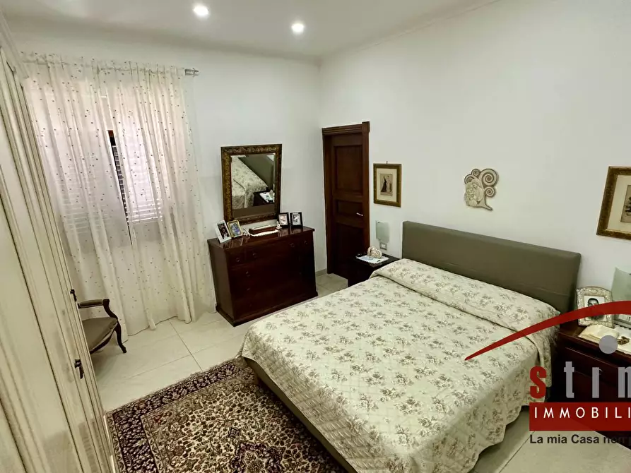 Immagine 14 di Palazzo in vendita  in Via Montegrappa 96 a Siracusa