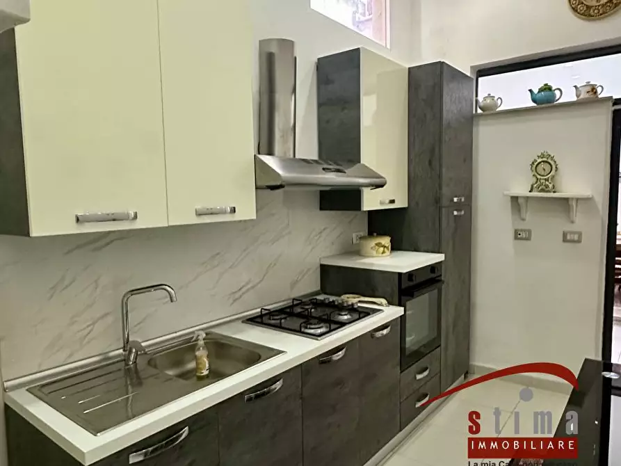 Immagine 17 di Palazzo in vendita  in Via Montegrappa 96 a Siracusa