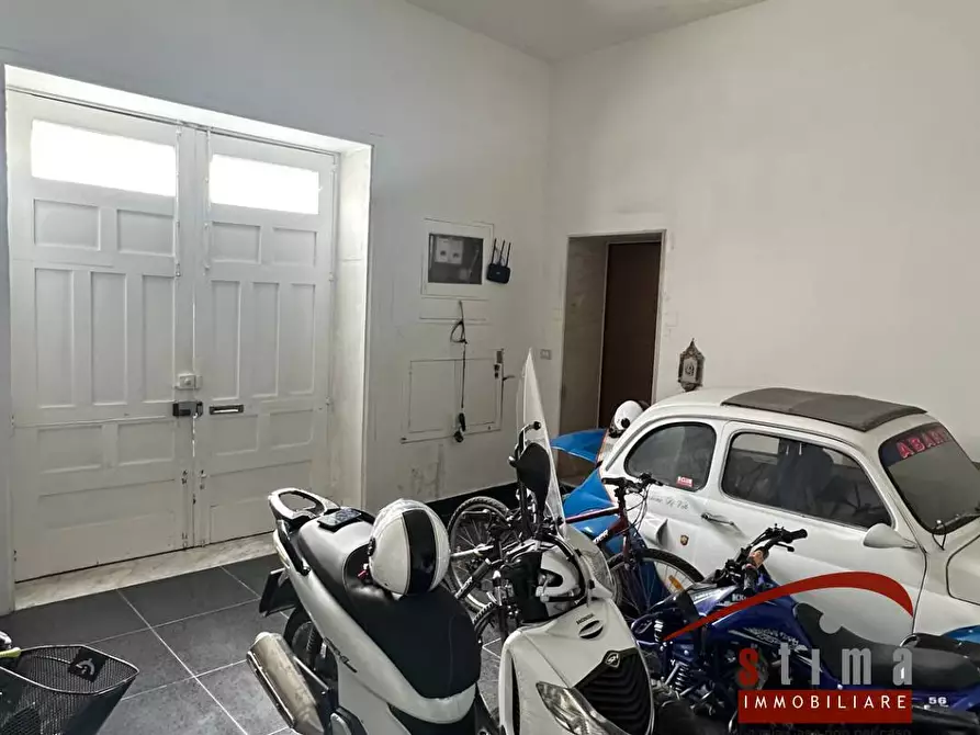 Immagine 24 di Palazzo in vendita  in Via Montegrappa 96 a Siracusa