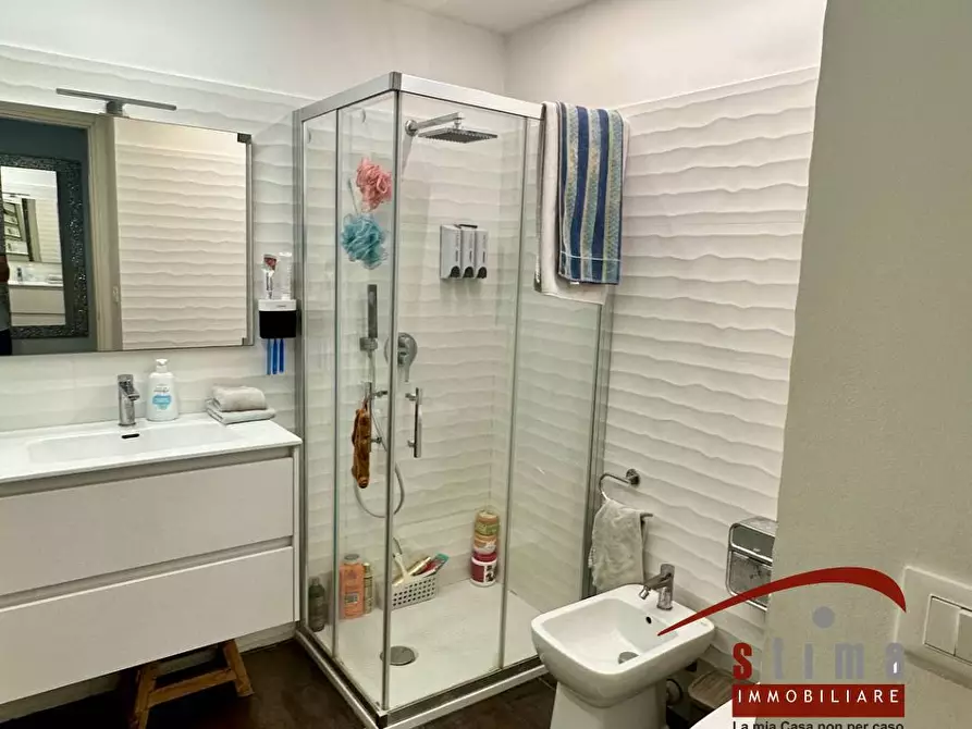 Immagine 31 di Palazzo in vendita  in Via Montegrappa 96 a Siracusa