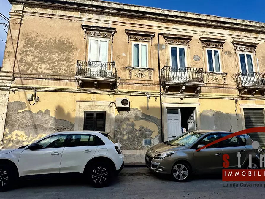 Immagine 56 di Palazzo in vendita  in Via Montegrappa 96 a Siracusa
