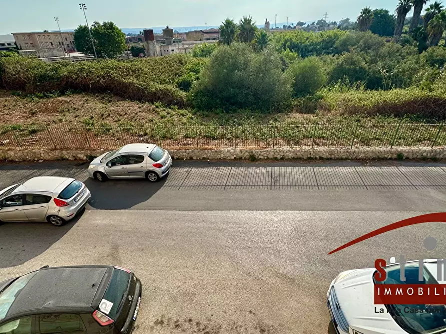 Immagine 7 di Appartamento in affitto  in via adda 33 a Siracusa