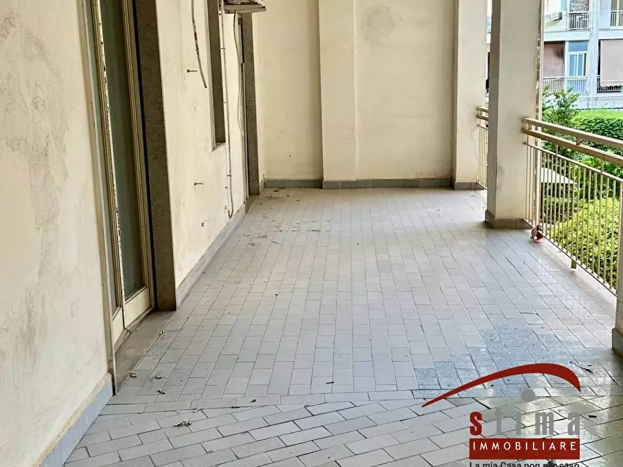 Immagine 10 di Appartamento in affitto  in via adda 33 a Siracusa