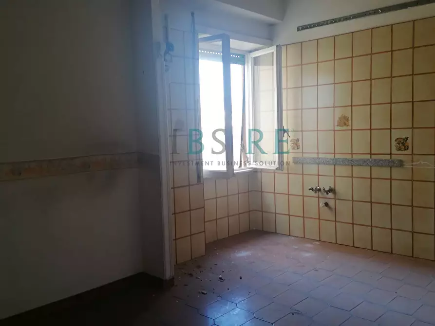 Immagine 4 di Appartamento in vendita  in piazza santa maria consolatrice 12 a Roma