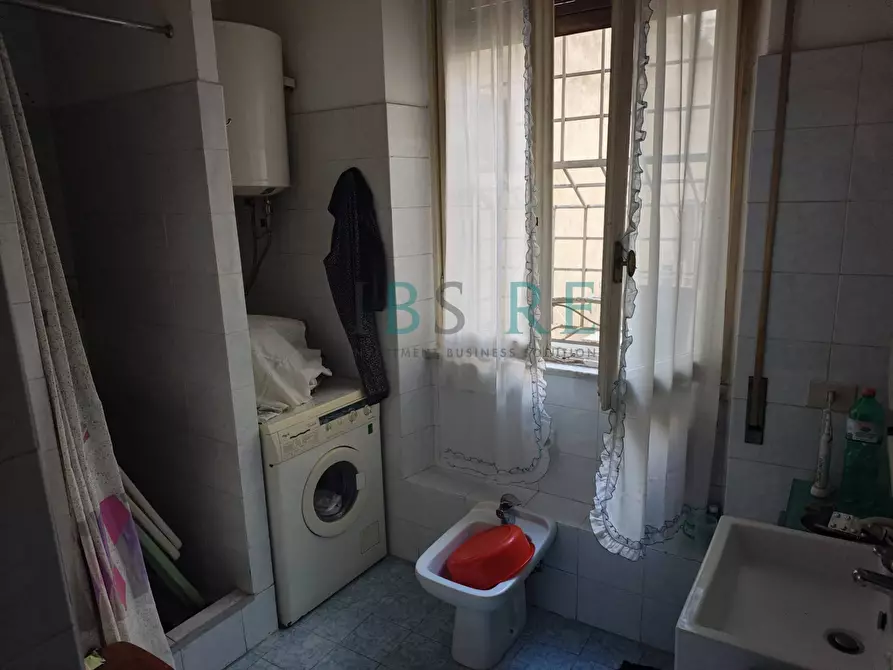 Immagine 13 di Appartamento in vendita  in Via Lago Di Lesina a Roma