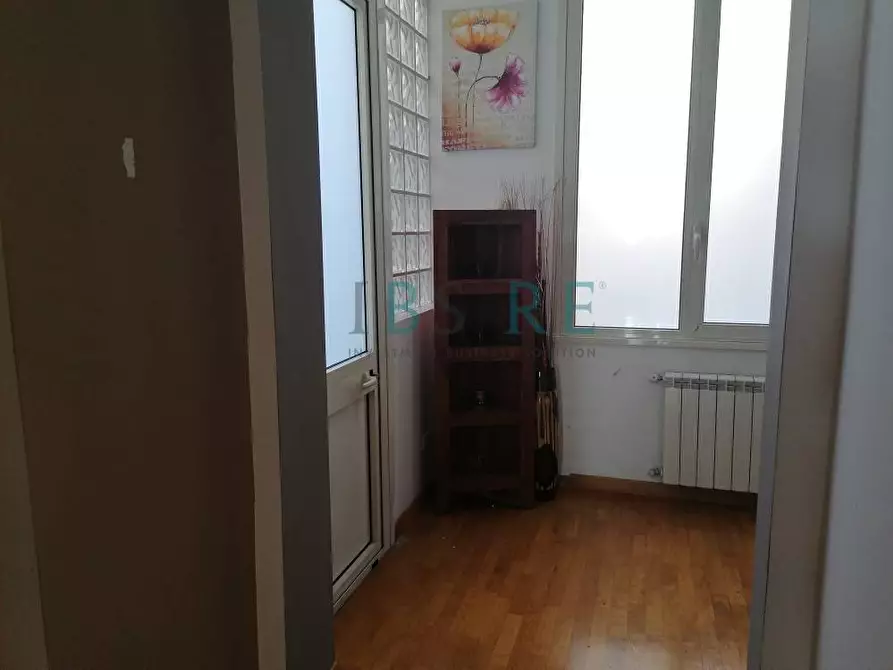 Immagine 22 di Appartamento in affitto  in Via Lucrezio Caro a Roma