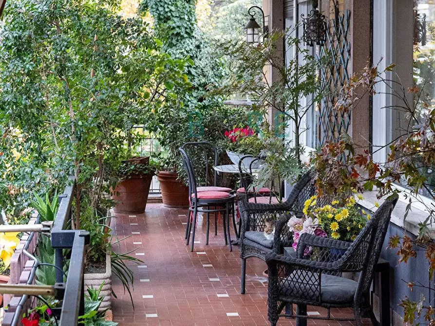 Immagine 6 di Appartamento in vendita  in Via di San Godenzo a Roma