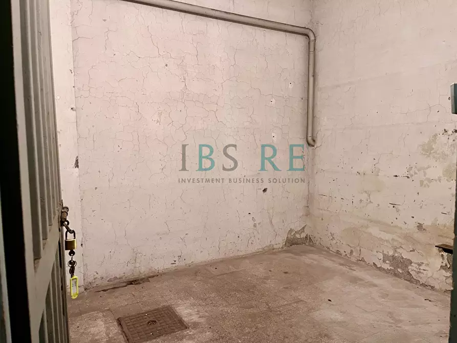 Immagine 11 di Appartamento in vendita  in Via Angiolo Cabrini a Roma