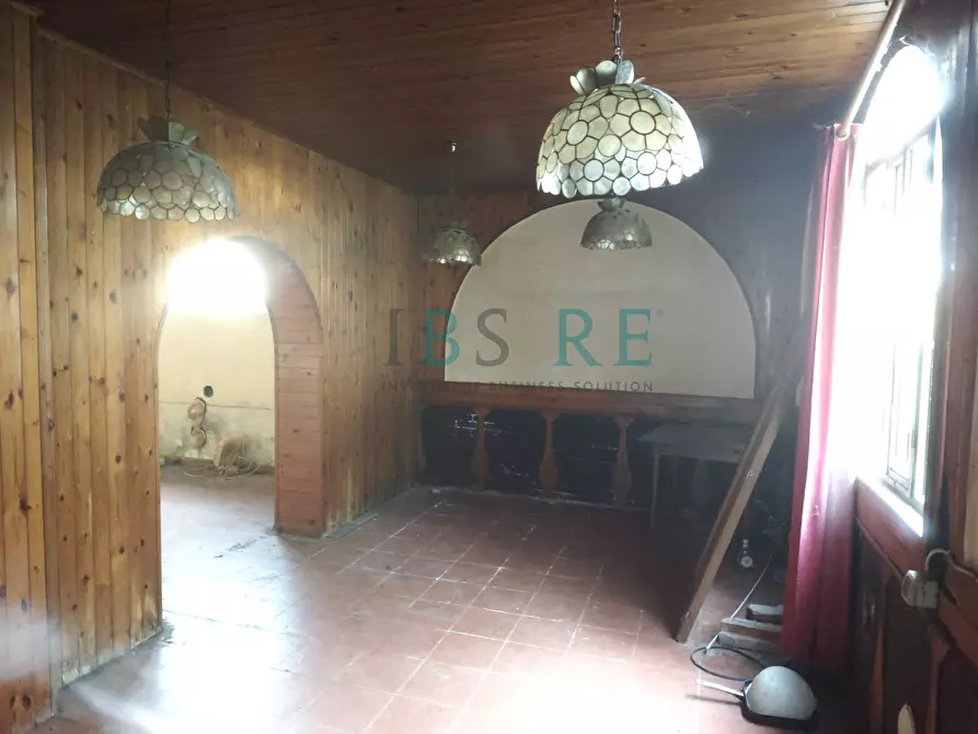 Immagine 11 di Locale commerciale in vendita  in VIA TRAVERSA PONTE DEL GRILLO 53 a Canale Monterano