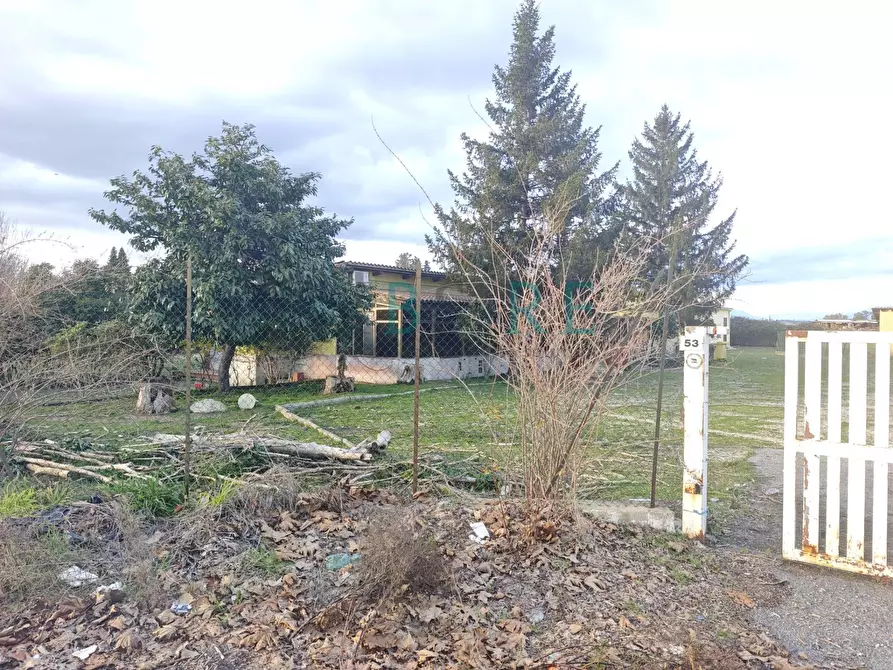 Immagine 7 di Locale commerciale in vendita  in VIA TRAVERSA PONTE DEL GRILLO 53 a Canale Monterano