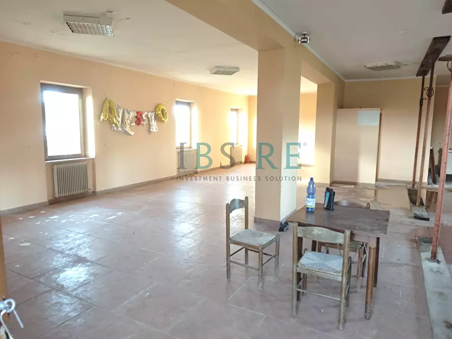 Immagine 8 di Locale commerciale in vendita  in VIA TRAVERSA PONTE DEL GRILLO 53 a Canale Monterano