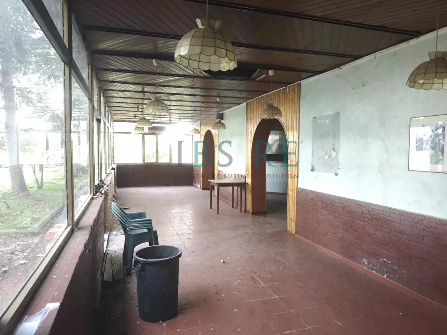 Immagine 18 di Locale commerciale in vendita  in VIA TRAVERSA PONTE DEL GRILLO 53 a Canale Monterano