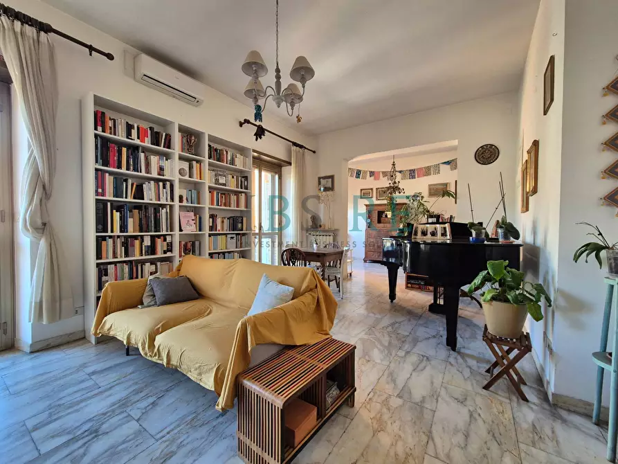 Immagine 5 di Attico in vendita  in Via Soratte a Roma