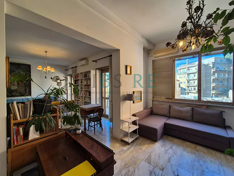 Immagine 8 di Attico in vendita  in Via Soratte a Roma