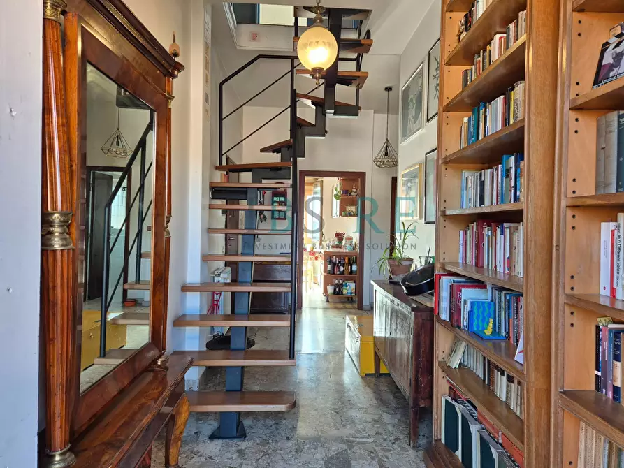 Immagine 23 di Attico in vendita  in Via Soratte a Roma