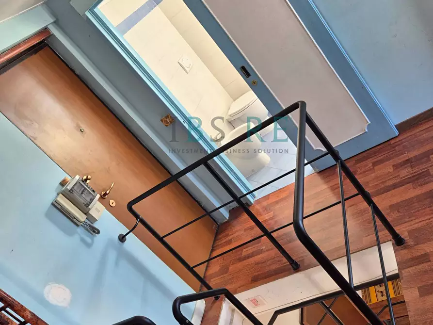 Immagine 28 di Attico in vendita  in Via Soratte a Roma