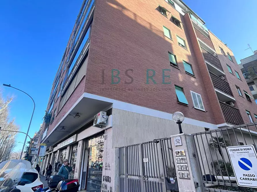 Immagine 21 di Appartamento in vendita  in Via Arturo Graf a Roma