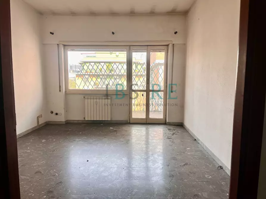 Immagine 6 di Appartamento in vendita  in Via Dei Della Bitta a Roma