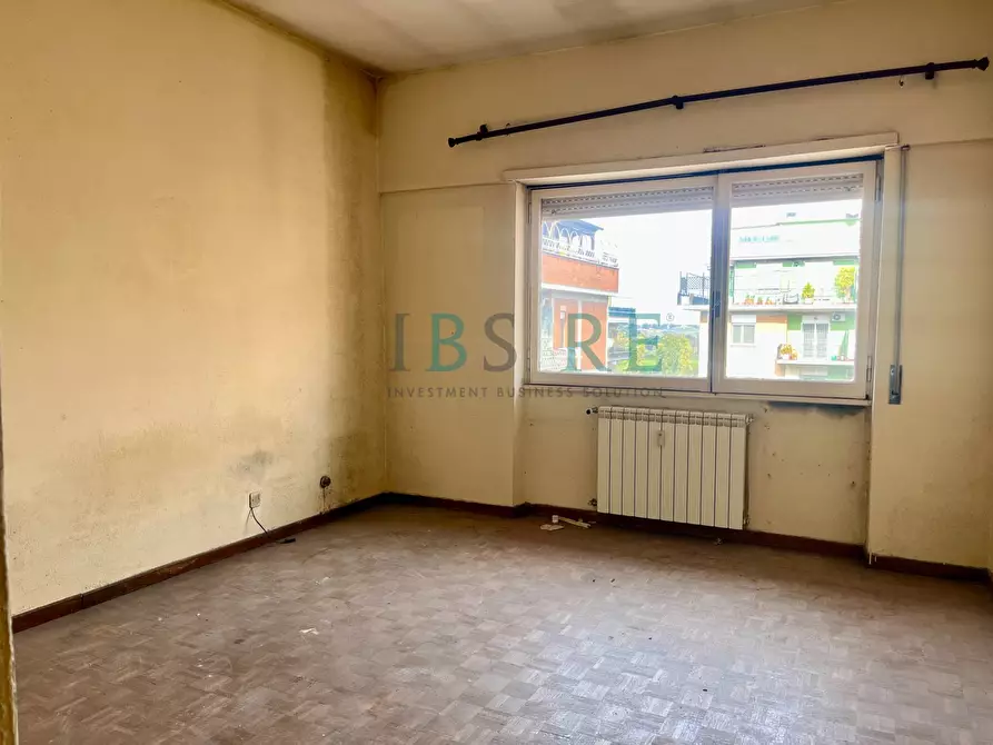 Immagine 9 di Appartamento in vendita  in Via Dei Della Bitta a Roma