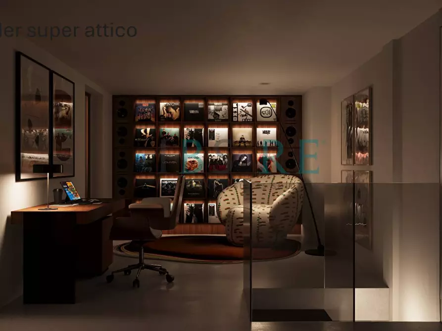 Immagine 26 di Attico in vendita  in Via Soratte a Roma