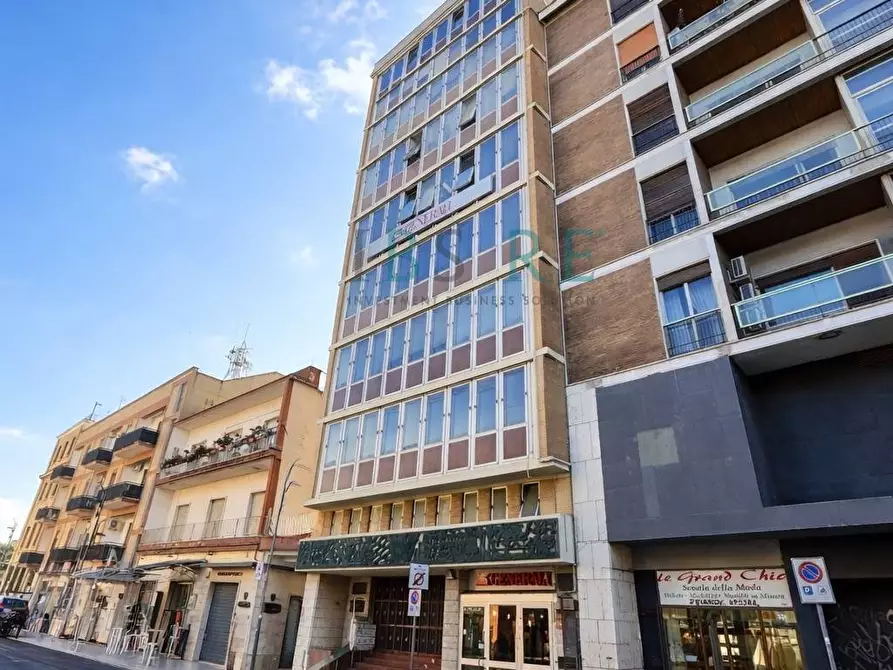 Immagine 1 di Ufficio in vendita  in Via Armando Diaz a Latina