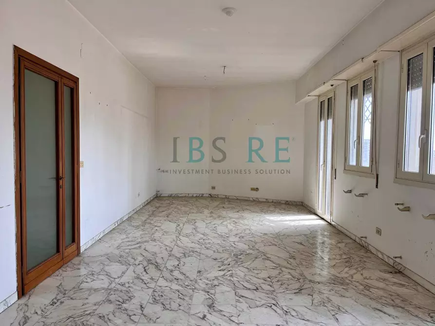 Immagine 12 di Appartamento in vendita  in Via Armando Diaz a Latina