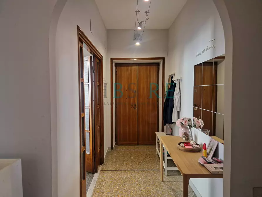 Immagine 9 di Appartamento in vendita  in Via Luca Signorelli a Roma