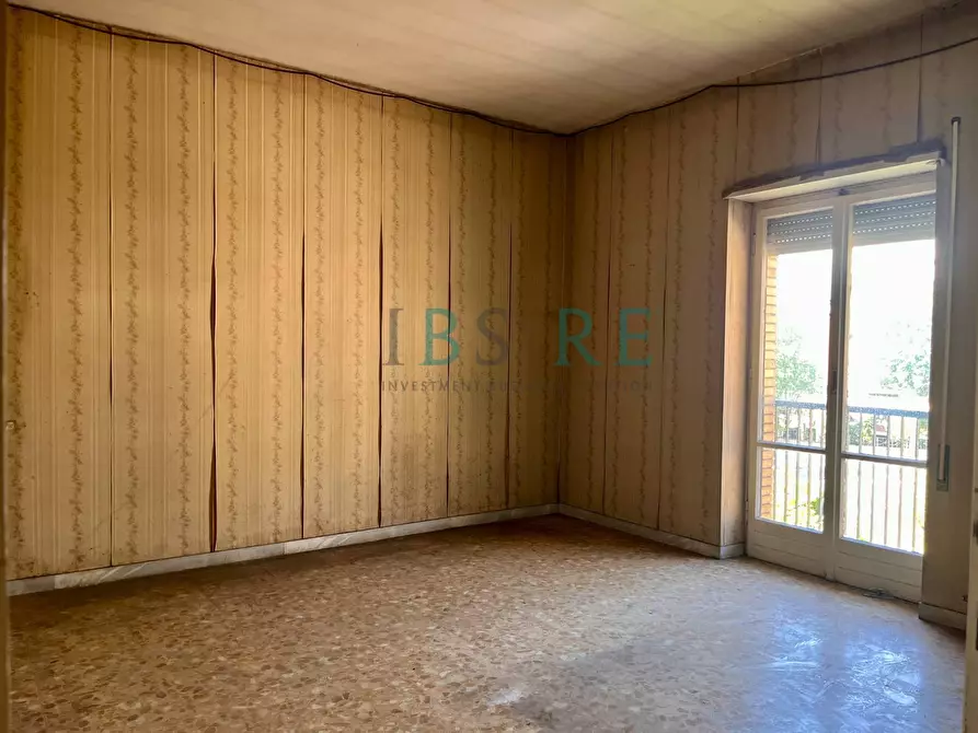 Immagine 5 di Appartamento in vendita  in Via Angiolo Cabrini a Roma