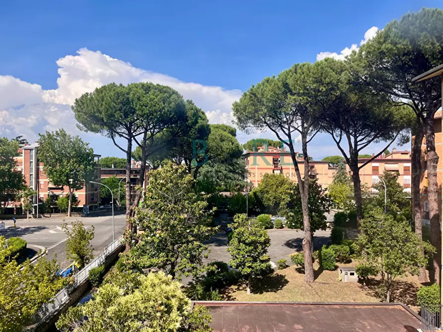 Immagine 4 di Appartamento in vendita  in Via Angiolo Cabrini a Roma