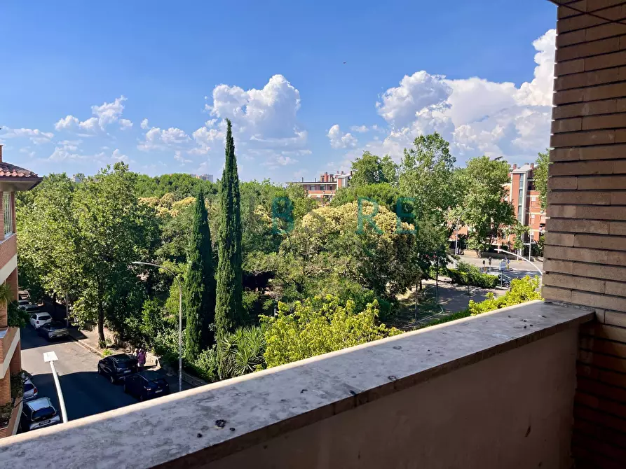 Immagine 7 di Appartamento in vendita  in Via Angiolo Cabrini a Roma