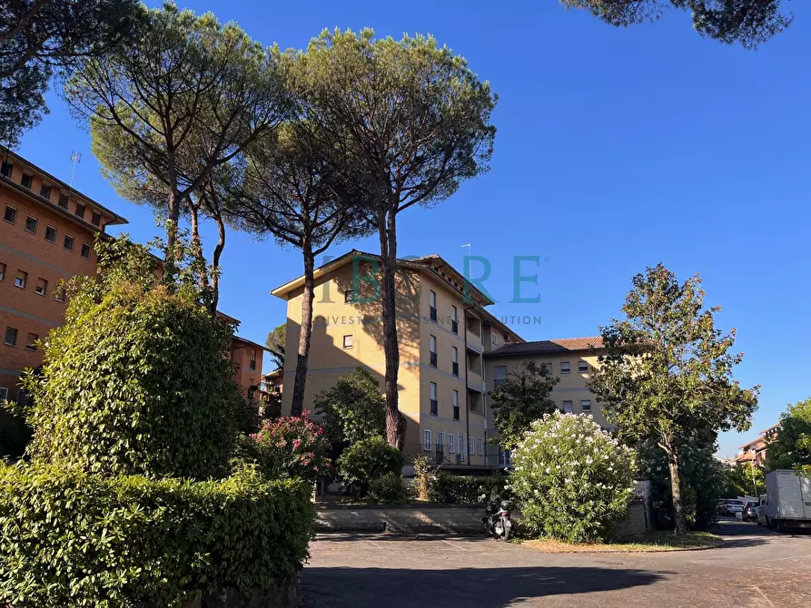 Immagine 1 di Appartamento in vendita  in Via Angiolo Cabrini a Roma